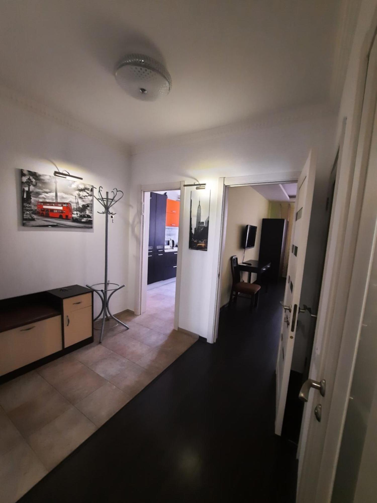Шикарная 2К Квартира Центральный Парк Университет 70М Irpin Exterior photo